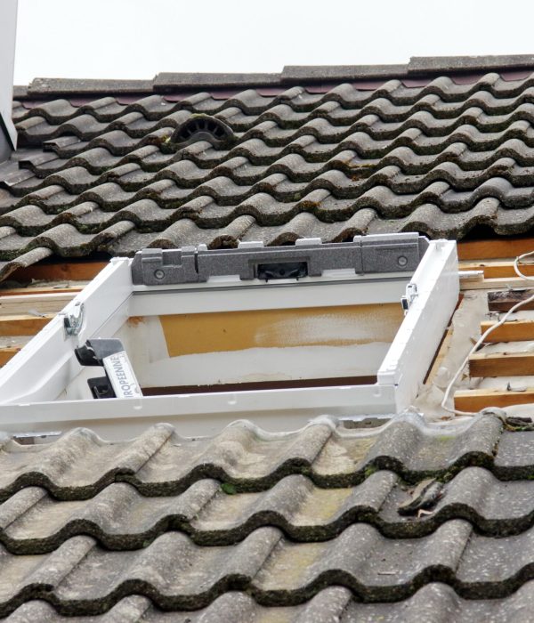 pose d'une fenêtre de toit