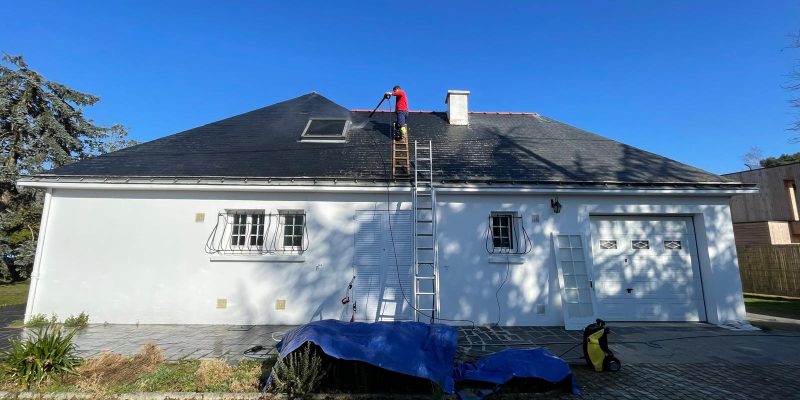 nettoyage-toiture-saint-nazaire-WT-Couverture